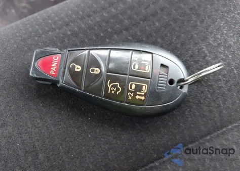 2013 Dodge Grand Caravan Sxt из США, поврежденный, VIN 2C4RDGCG8DR686183